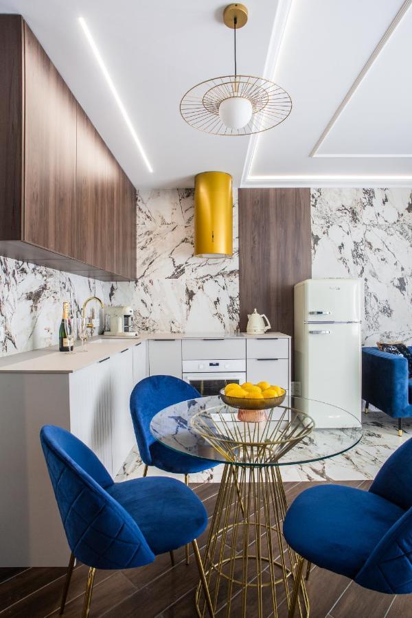 카토비체 Luksusowy Apartament Przy Filharmonii 아파트 외부 사진