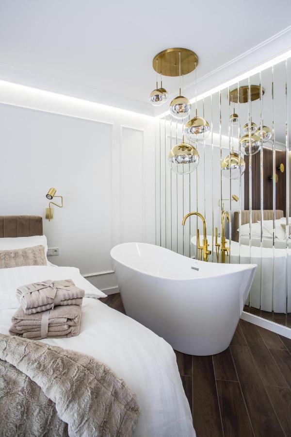 카토비체 Luksusowy Apartament Przy Filharmonii 아파트 외부 사진